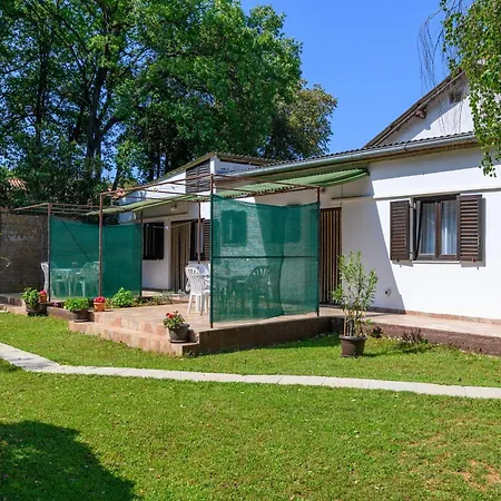 By The Sea Banjole, - 2229