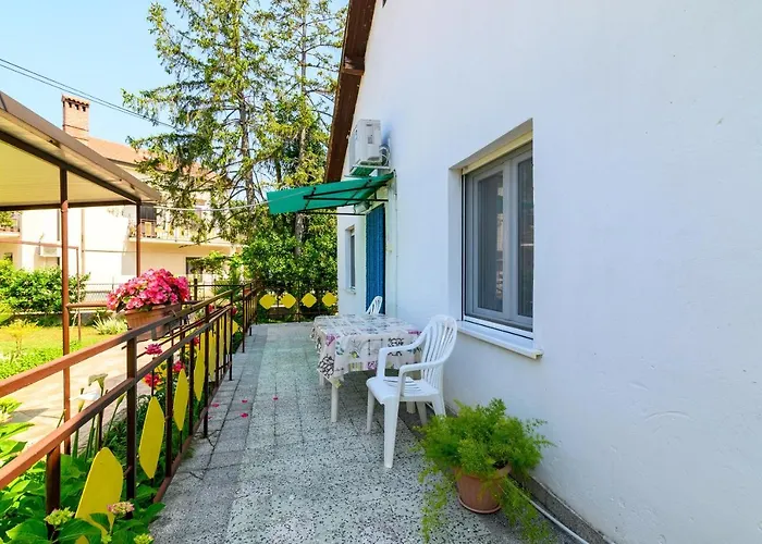 Apartman By The Sea Banjole, - 2229 Pula